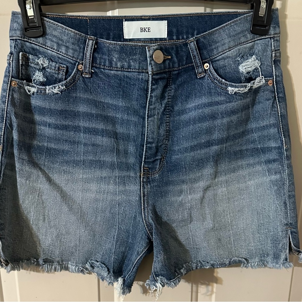 BKE. Distressed Jean shorts - Picture 1 of 6
